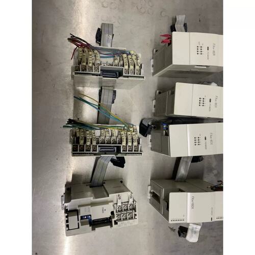 议价S菱扩展FX2N-8ER一个，FX2N-8EX两个，FX2N