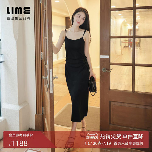 朗姿集团LIME莱茵镂空点缀珠花设计感针织连衣裙夏新款小黑裙