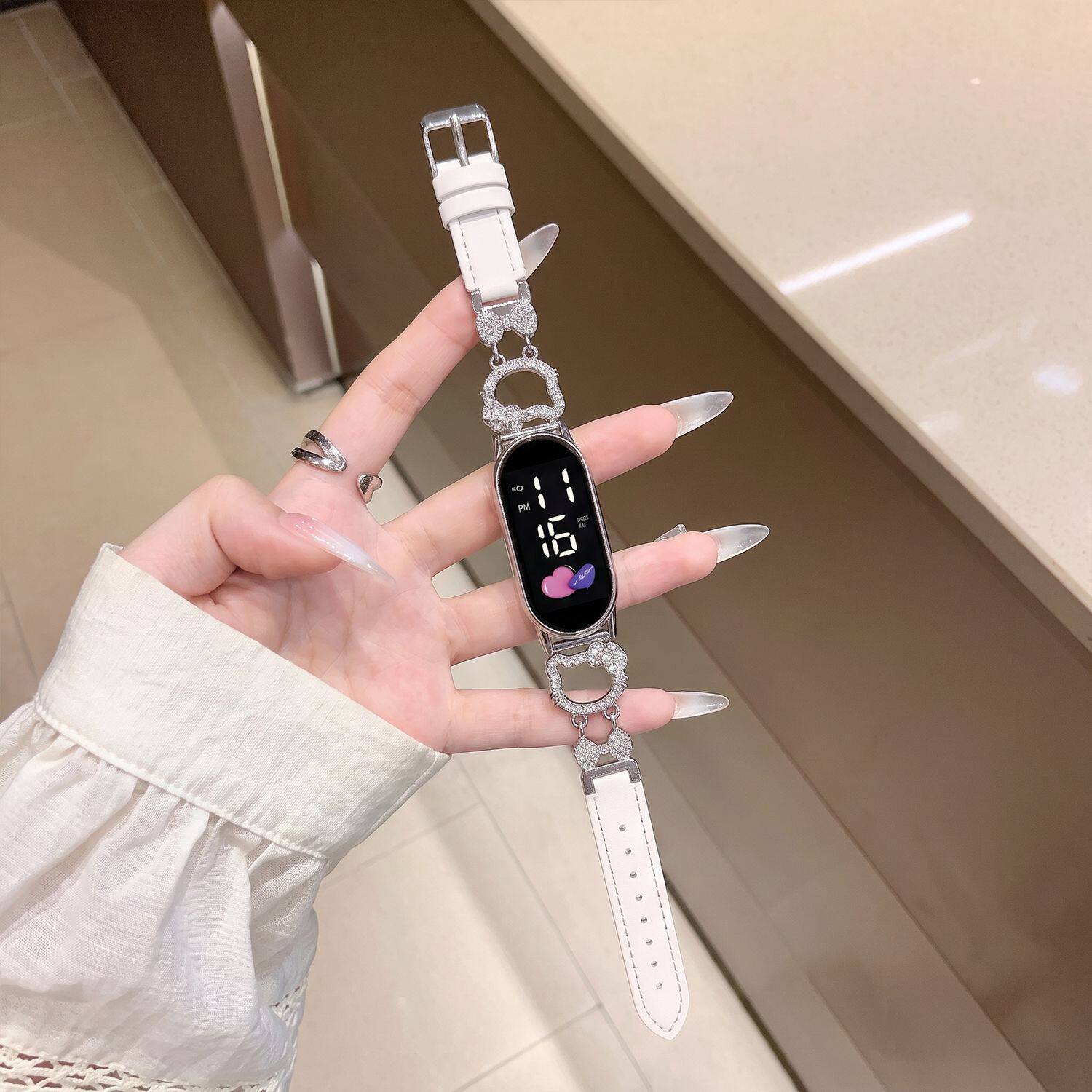 闪耀镶钻蝴蝶猫ins手表女初高中生夜光防水看时间女款百搭女手表