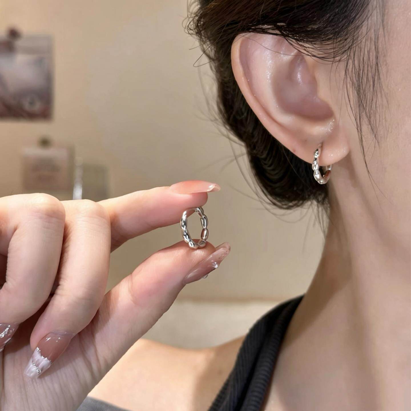 银色耳饰小巧精致七粒米圈圈耳扣耳环时尚百搭轻奢高级感耳饰