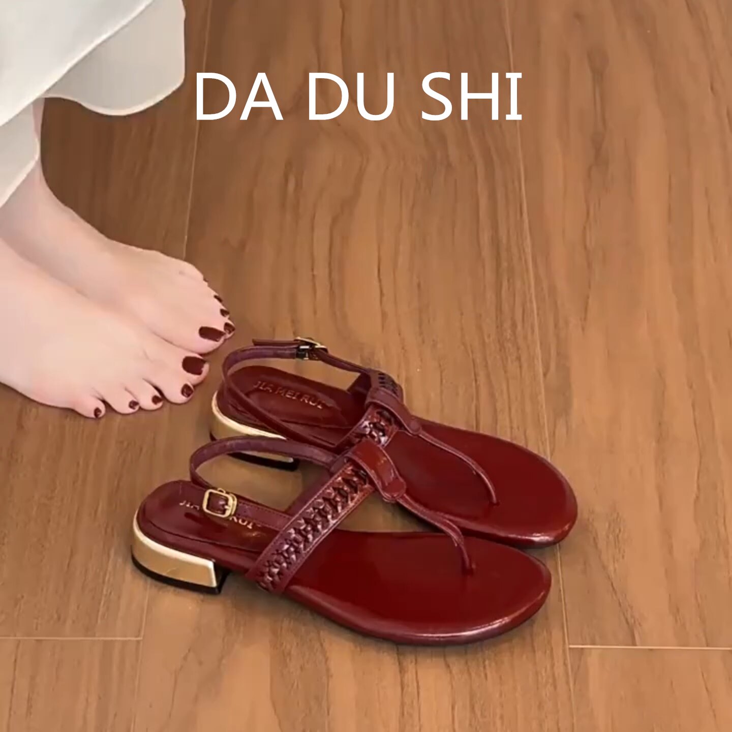 羊皮版~复古风T字扣带凉鞋女编织粗跟罗马凉拖鞋度假风夹趾人字拖