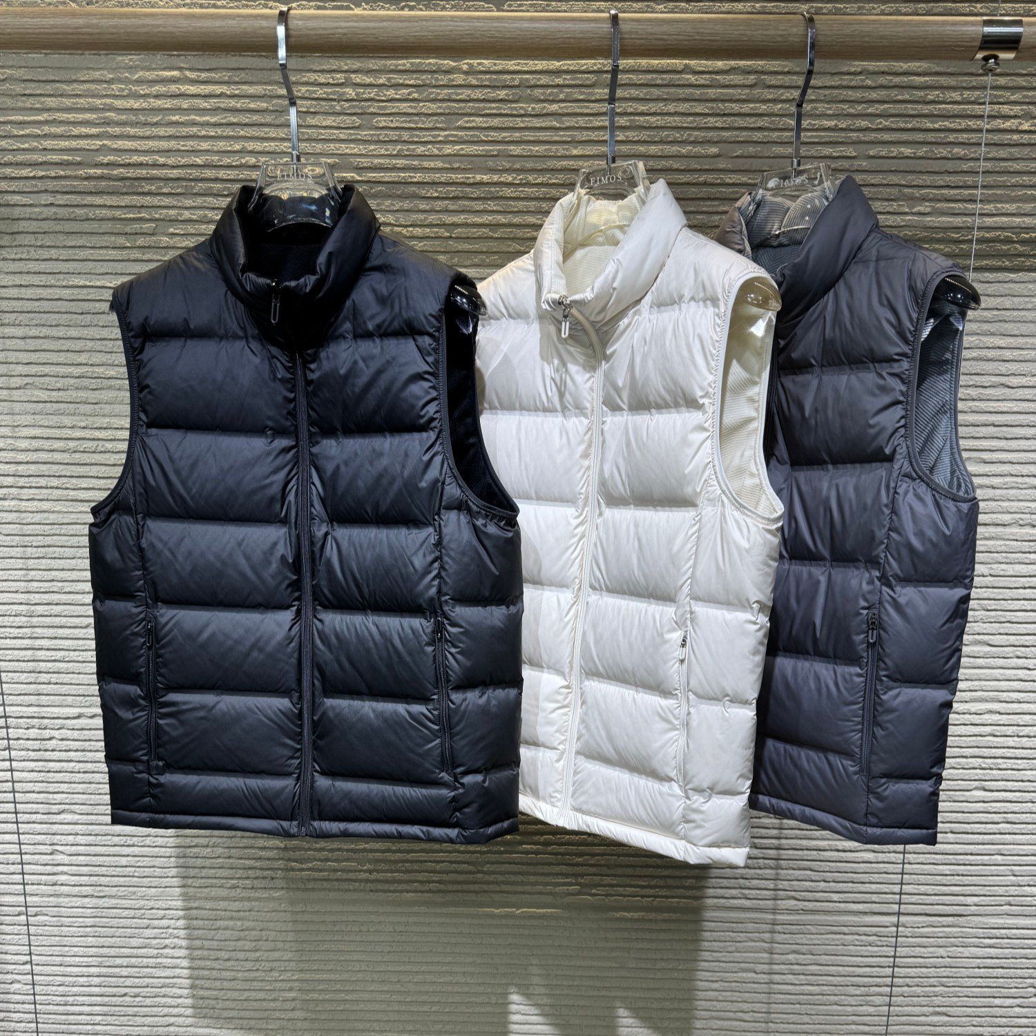 秋冬男士基础通勤+休闲百搭两面穿立领羽绒马甲 HW72