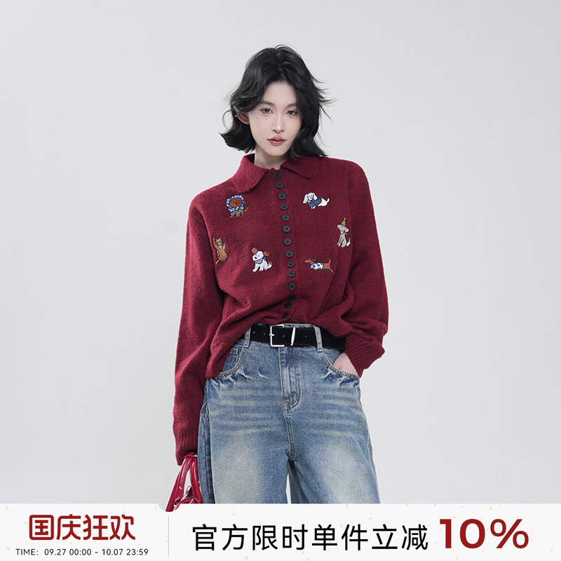 吴童童刺绣印花翻领长袖针织毛衣