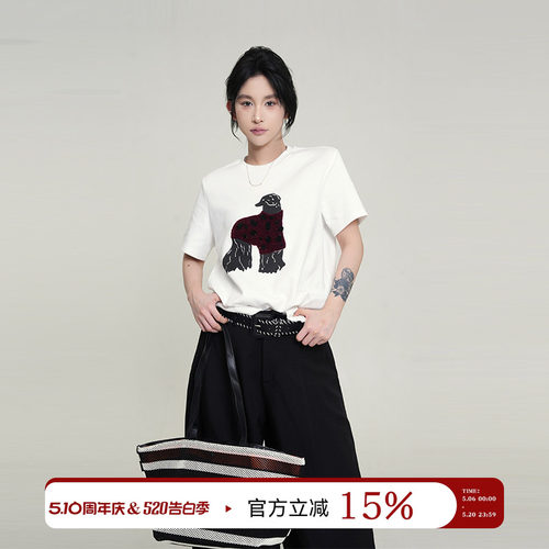 吴童童印花圆领正肩短袖T恤