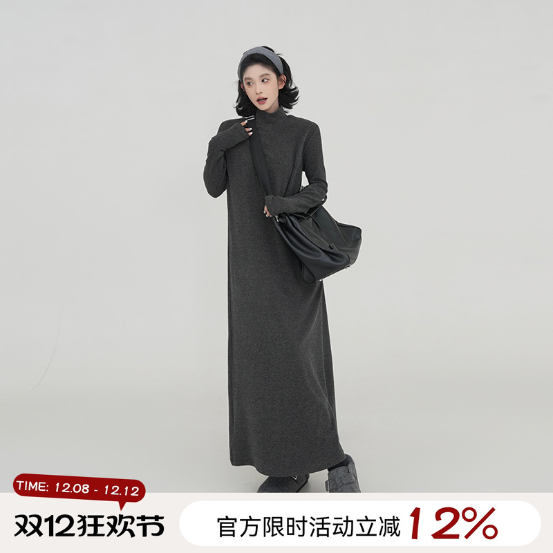 吴童童高领直筒长袖打底连衣裙