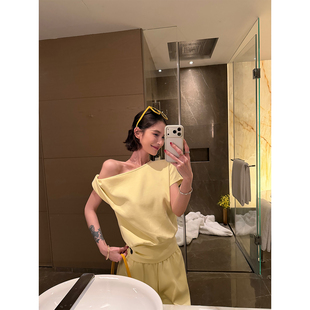 4.7 斜肩上衣休闲裤 夏季 两件套 00吴童童 NEW