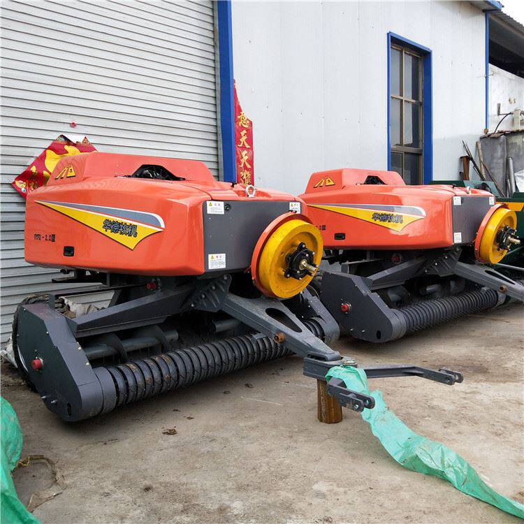 全自动秸秆粉碎打包机价格 自走式秸秆方捆机 玉米秸秆打捆机