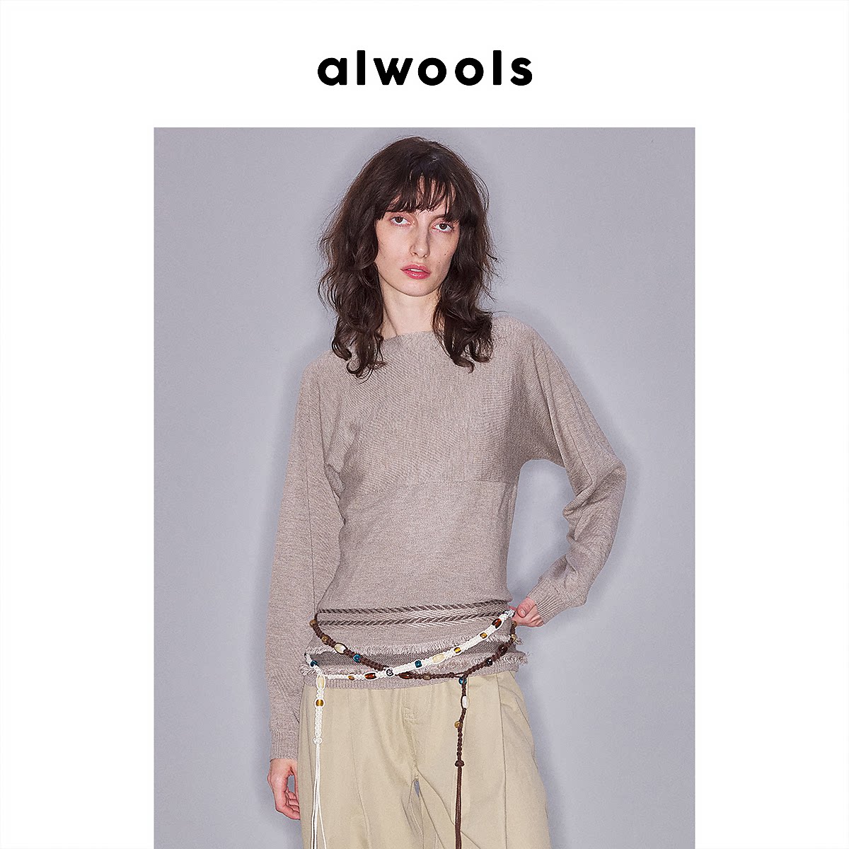 ALWOOLS秋冬新品一字领撞色组织羊腿袖修身羊毛打底衫