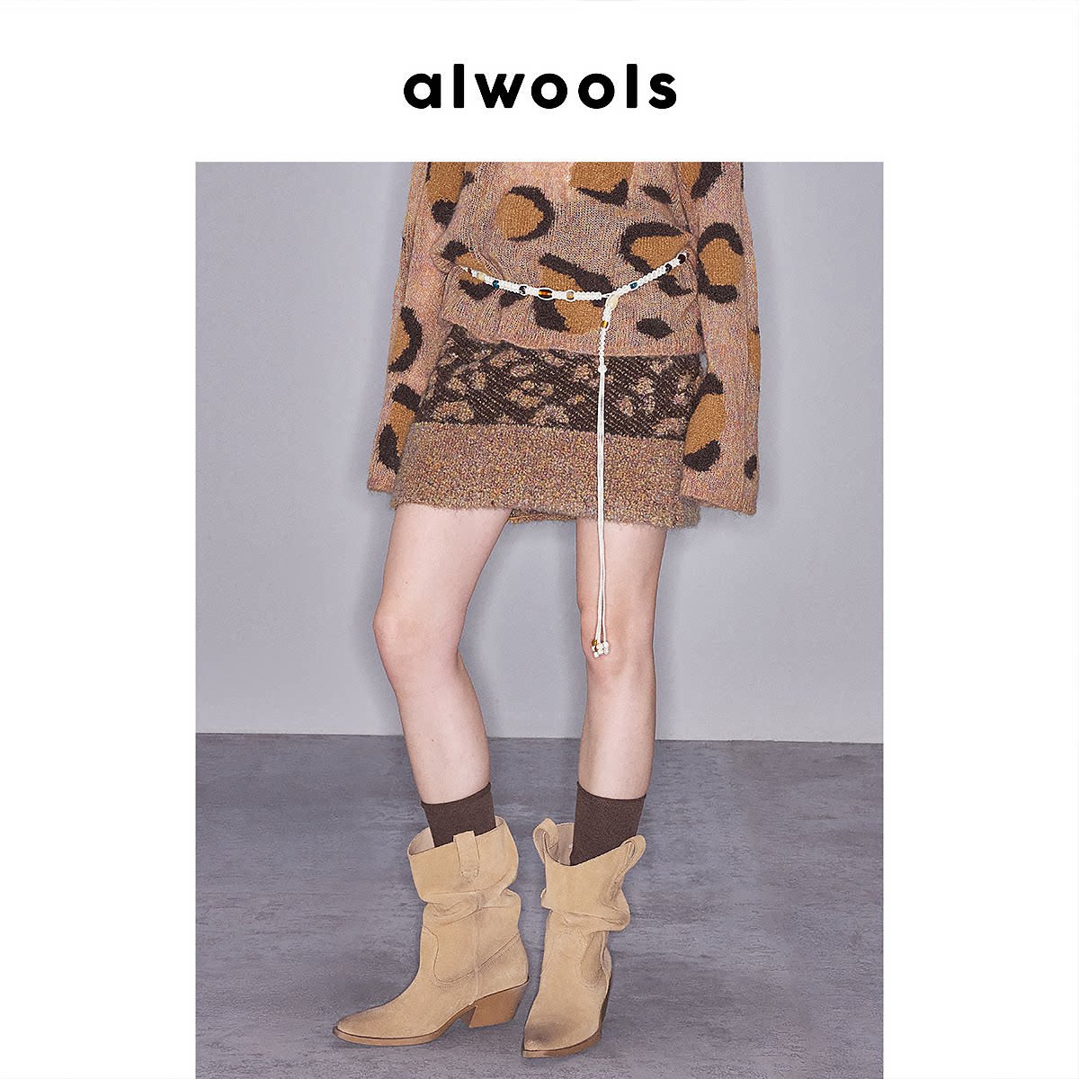 ALWOOLS秋冬新品豹纹圈圈提花羊羔毛针织短裙