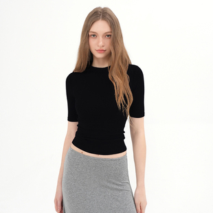 高级感气质黑色中袖T恤女秋季修身显瘦基础款小圆领半袖正肩上衣