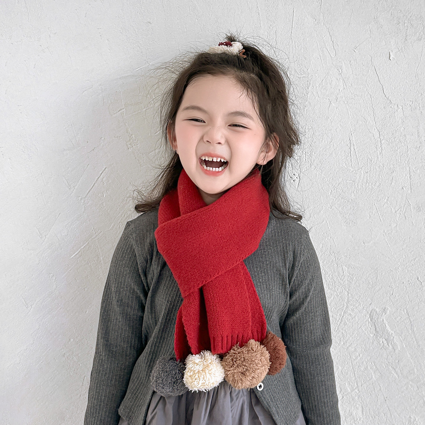 韩系球球围巾女款2025新款冬季高级感儿童北极绒毛线围脖女童脖套