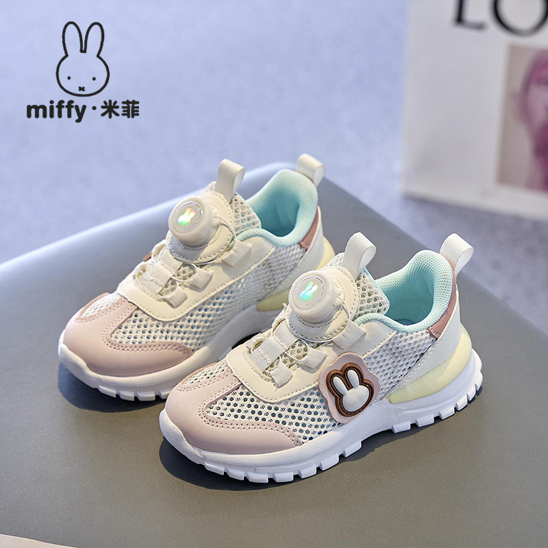 镂空网面儿童运动鞋透气休闲