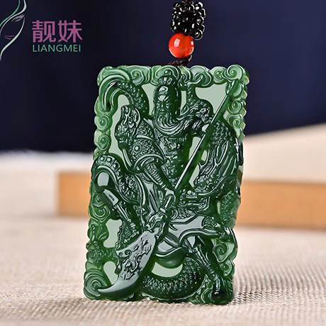 和田玉碧玉关公吊坠男款天然玉石关二爷玉坠关羽挂件菠菜绿玉佩牌