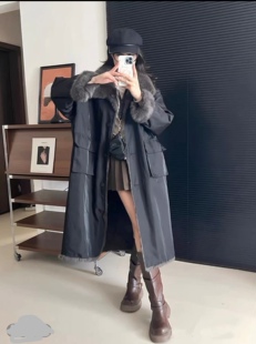 2025新款兔皮毛一体外套女长款过膝加厚保暖皮草大衣配备大羊皮领