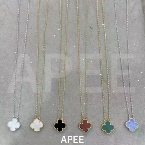 【APEE原创】不掉色幸运四叶草项链锁骨链女天然白贝母玛瑙吊坠女