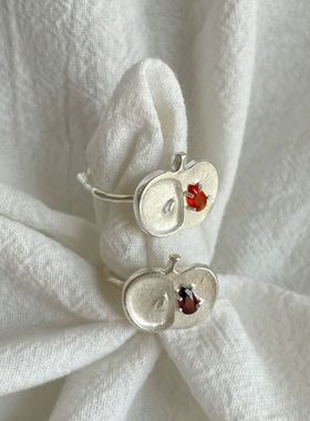 个性风宝石苹果戒指女百搭镶嵌宝石设计感气质开口可调节指环