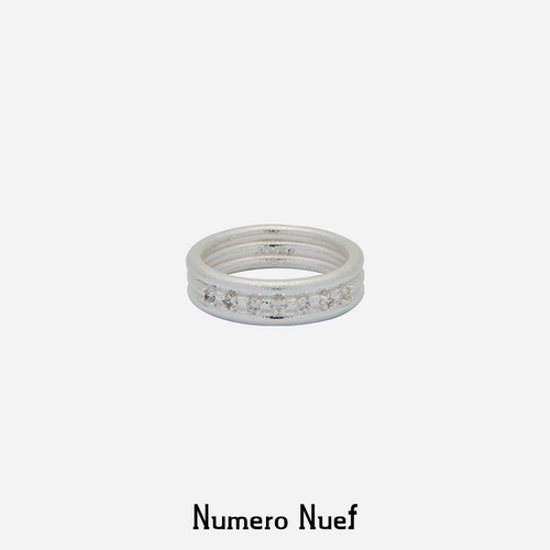Nuef “Cornucopia”古典方锆石镶嵌三环戒指小众情侣对戒可叠戴