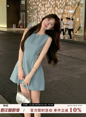 愉悦愉悦圆领收腰无袖背心连衣裙女夏季简约法式气质高级修身短裙