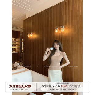 Yuyueer 方领泡泡袖针织衫女夏季韩版气质修身短袖竖坑条上衣