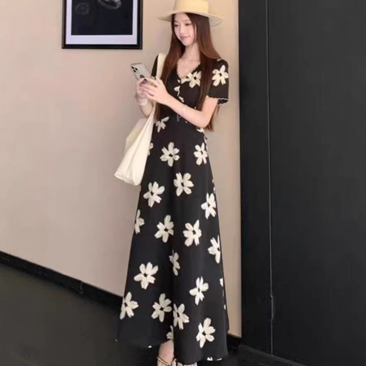 法式御姐碎花V领显瘦长裙