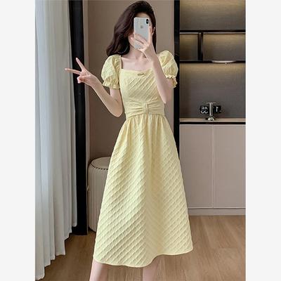 法式方领泡泡袖连衣裙女2