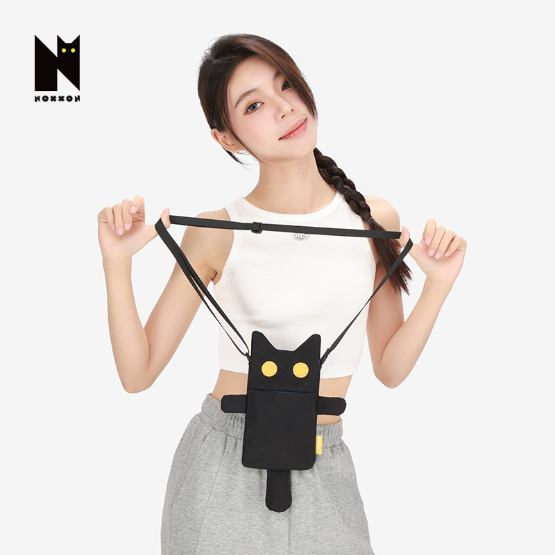 NOXXON偌闪小众设计可爱卡通迷你手机包女百搭小巧便携斜挎小包包图片