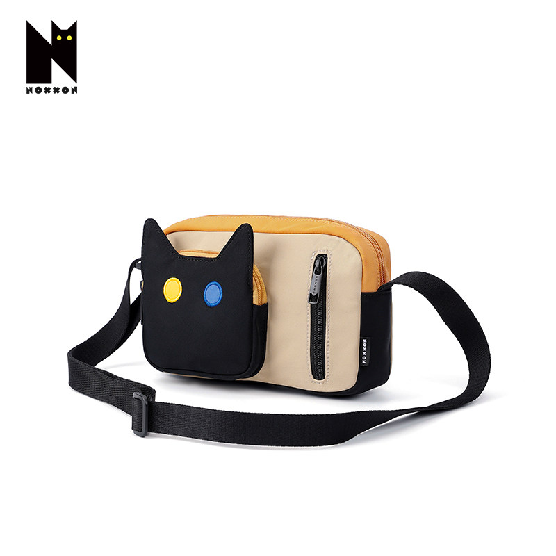 猫咪斜挎包卡其色腋下包图片