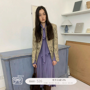 Spoii卡其复古佩斯利纹样紫排扣西装夹棉外套/紫色蝴蝶结连衣裙
