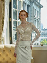 Spoii Unosa原创设计烫金丝绒蕾丝拼接百搭宫廷打底衫