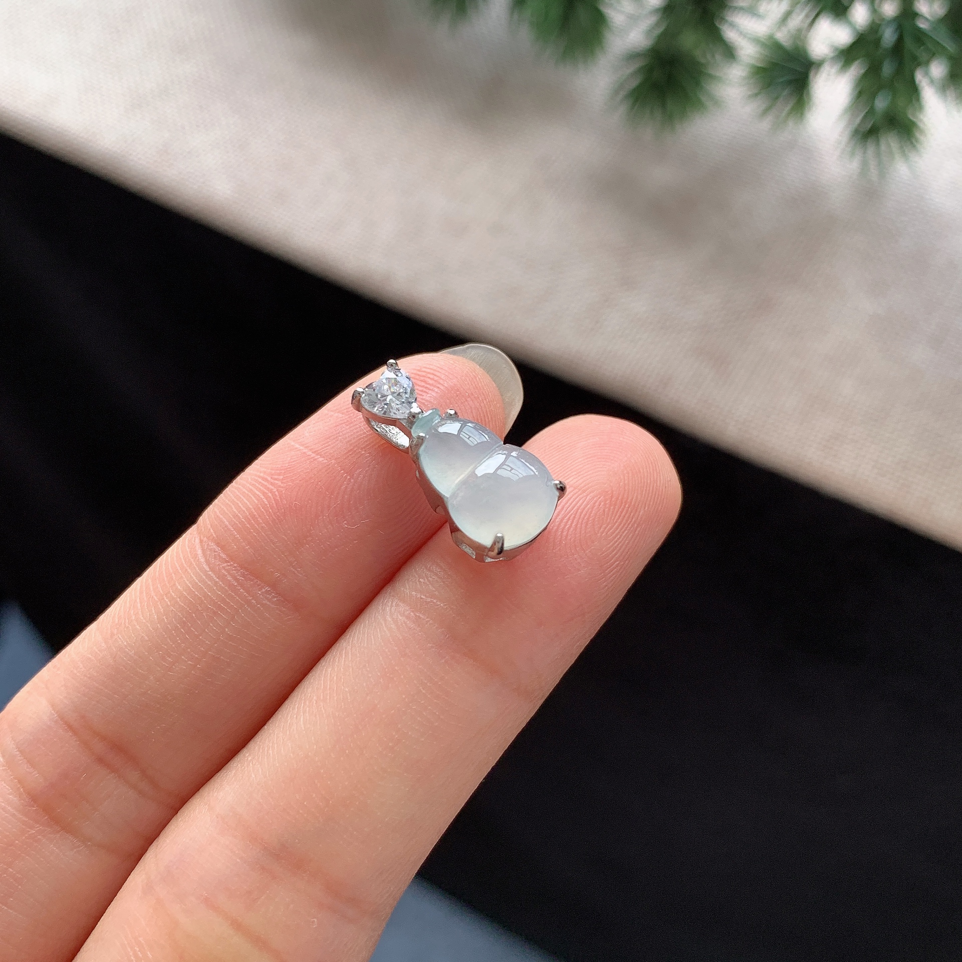 冰葫芦翡翠吊坠精品玉葫芦锁骨链