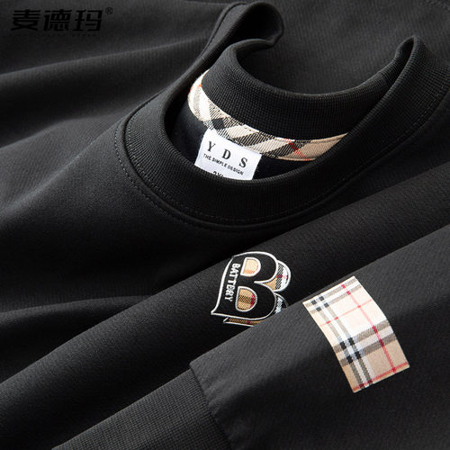 时尚潮牌字母印花宽松休闲款卫衣