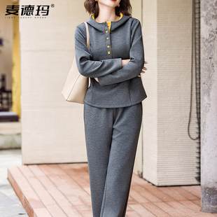 中老年春秋卫衣宽松大码 女2025新款 上衣 运动套装 中年妈妈洋气秋装