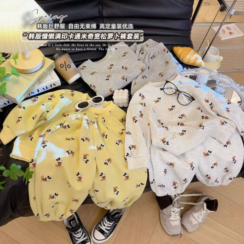 男女童卡通卫衣裤子套装2025春秋新款米奇满印时尚运动外套两件套