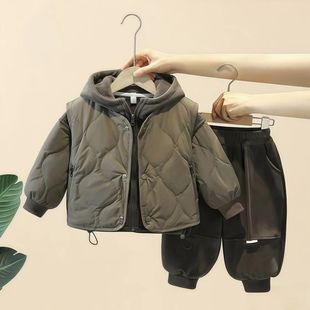 男童秋冬装套装2025新款运动休闲马甲三件套儿童冬季加绒加厚童装