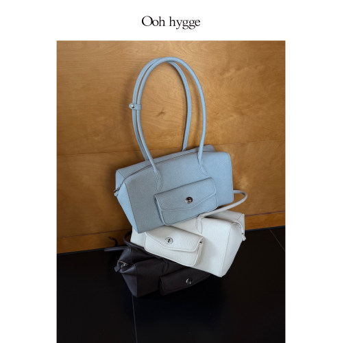 Oohhygge夏季软皮法棍腋下包