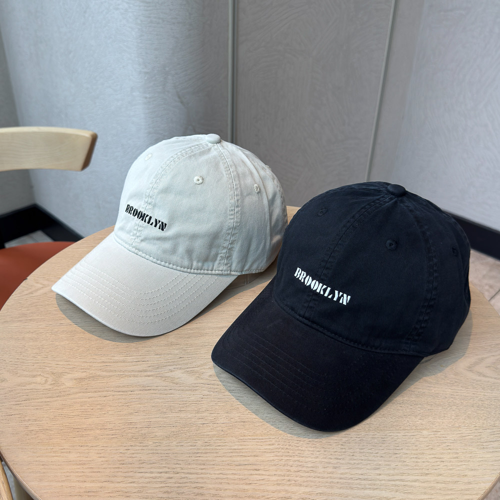 韩版学院风刺绣黑色软顶鸭舌帽子