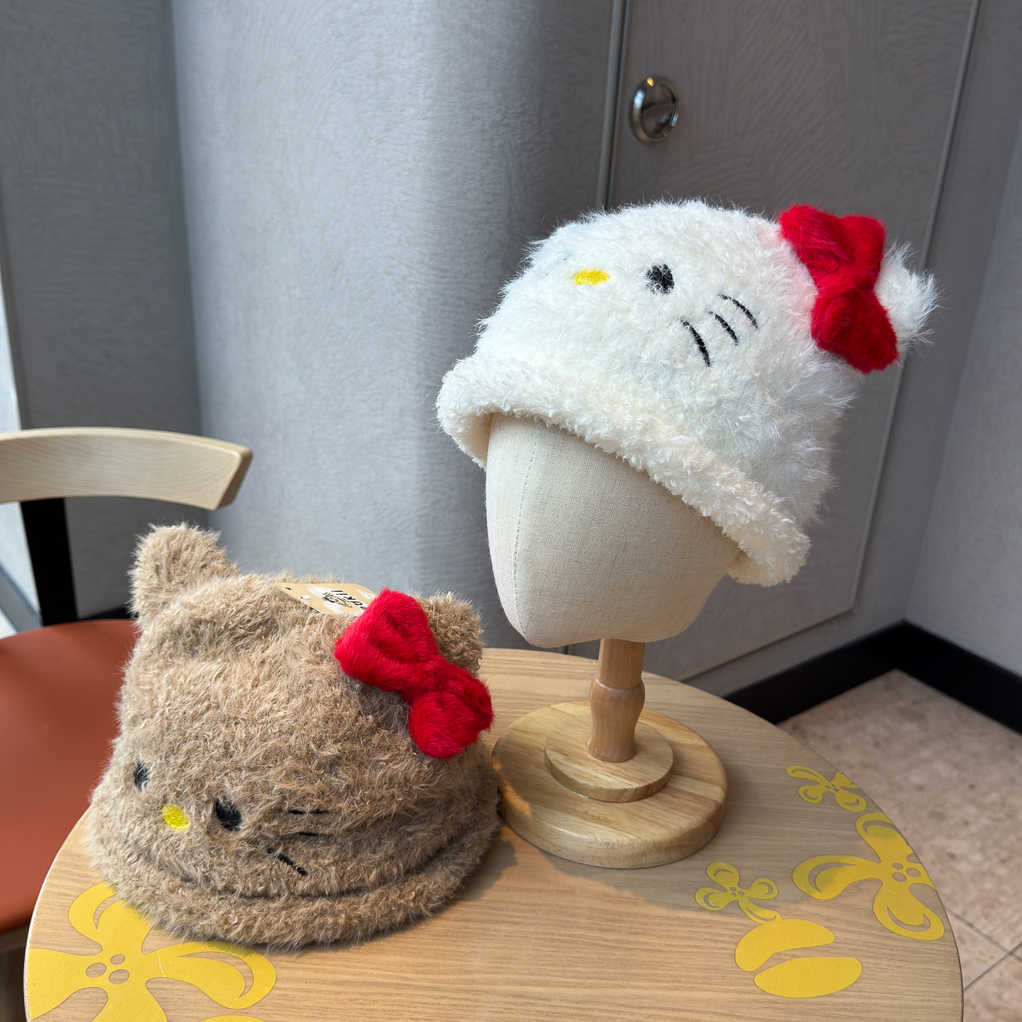 秋冬新款可爱猫咪蝴蝶结毛绒帽子