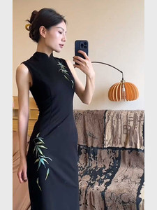 新中式女装黑色立领竹叶绣花无袖旗袍夏季高级感小个子国风连衣裙