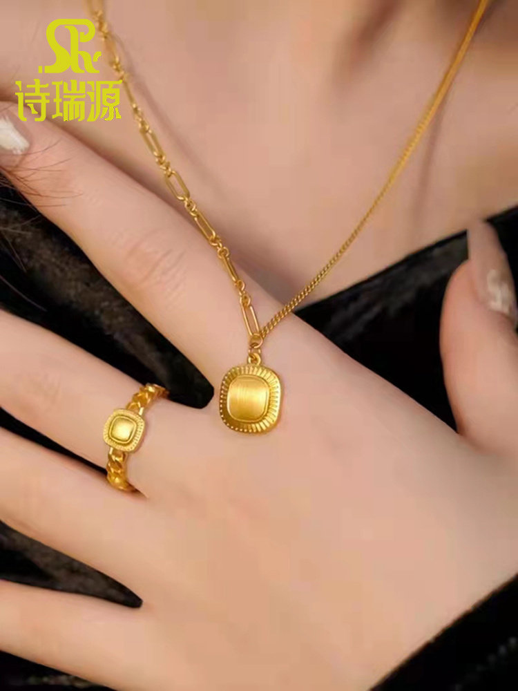 诗瑞源女款吊坠999足金
