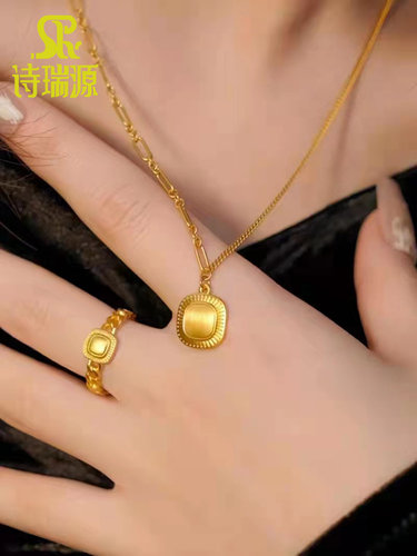 诗瑞源女款吊坠999足金
