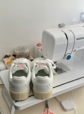 Trends！百搭的小白鞋不嫌多！！