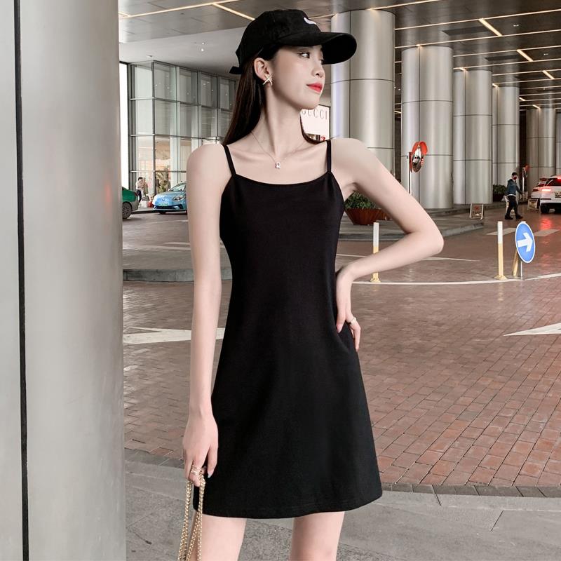 黑色吊带裙2025新款女小个子高级感气质吊带连衣裙无袖背心裙短裙