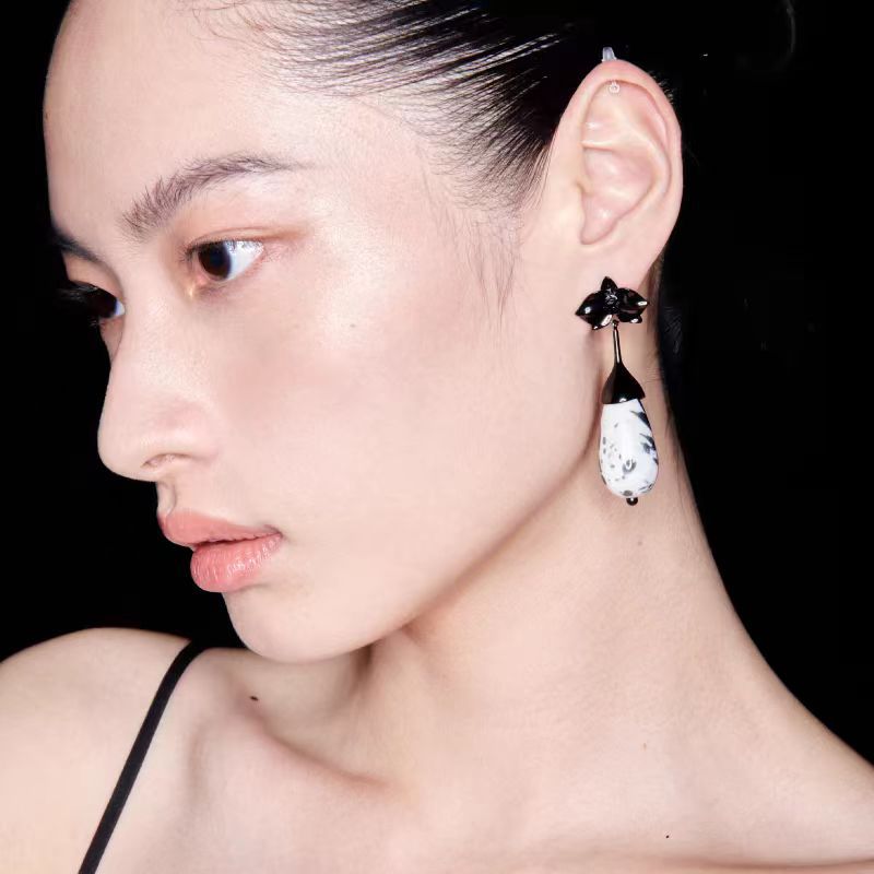 英国coopkoop福寿三多系列耳环陶瓷兰花耳饰优雅百搭高级感时尚