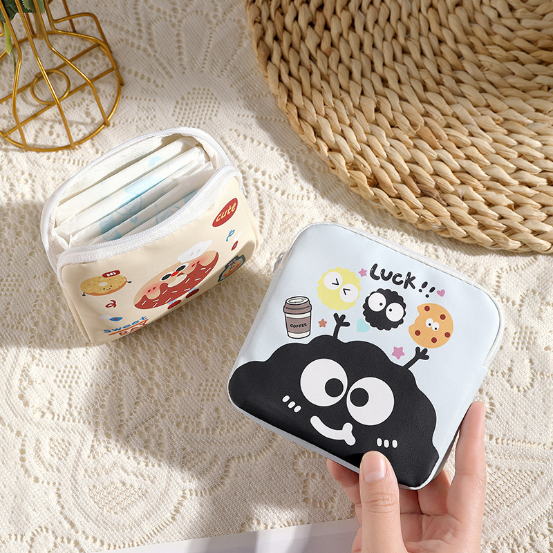 卡通可爱煤球卫生巾收纳包便携旅行姨妈巾收纳袋随身迷你月事小包