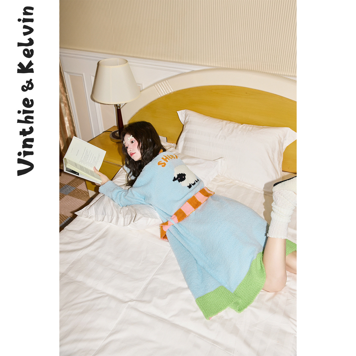 V&K2025秋冬新款睡衣家居服睡袍女小羊浴袍半边绒加厚可外穿保暖