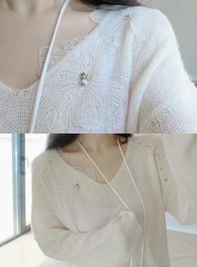 圆圆媛er 高品绢丝羊绒慵懒松弛高级感白色花瓣刺绣V领长袖上衣