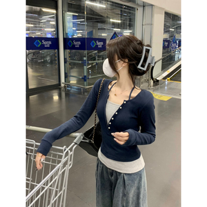 实拍实价 早秋韩版修身假两件撞色纯欲纽扣设计感长袖打底T恤上衣