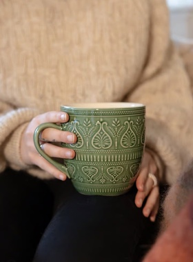 AYFGL丹麦设计师手工制作雕刻纹理图案绿白水杯 马克杯