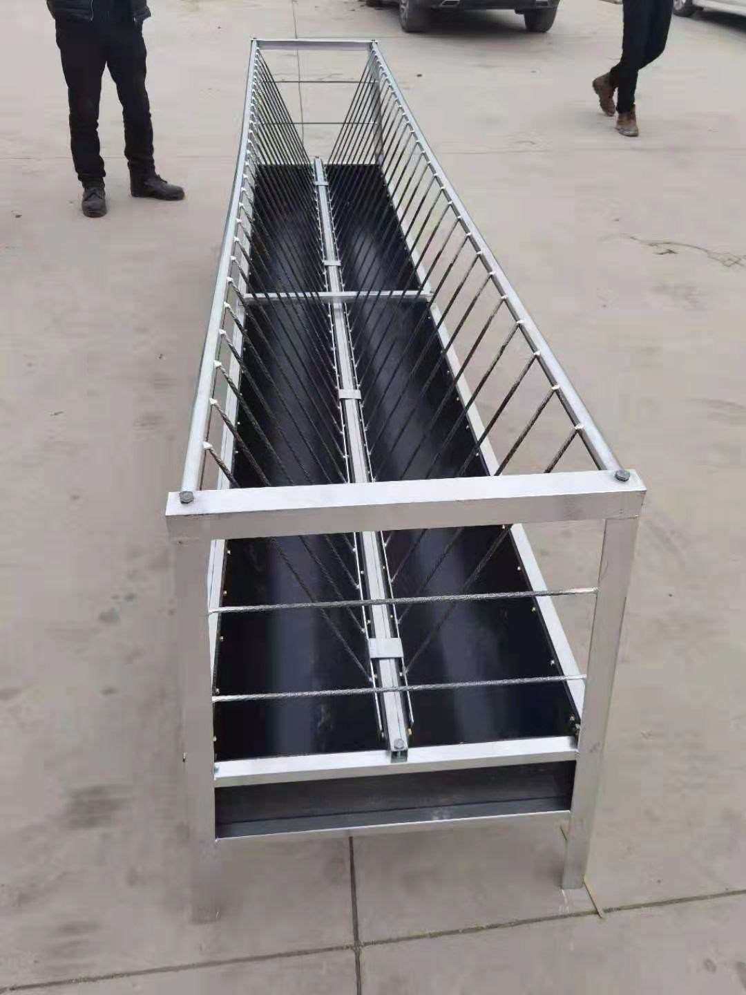 羊用补料槽羊用食槽可拆卸羊食槽栏杆养羊料槽羊草料架养羊设备