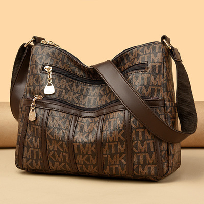 品牌真皮女包多层百搭单肩斜挎包